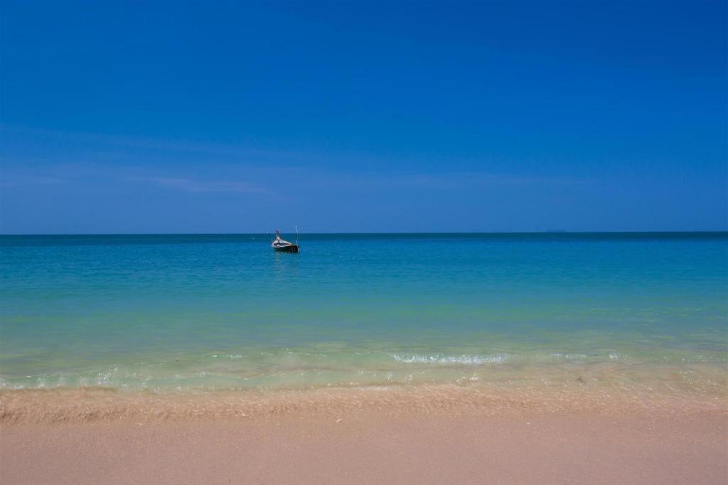 Relax Beach House Ko Lanta Exterior foto
